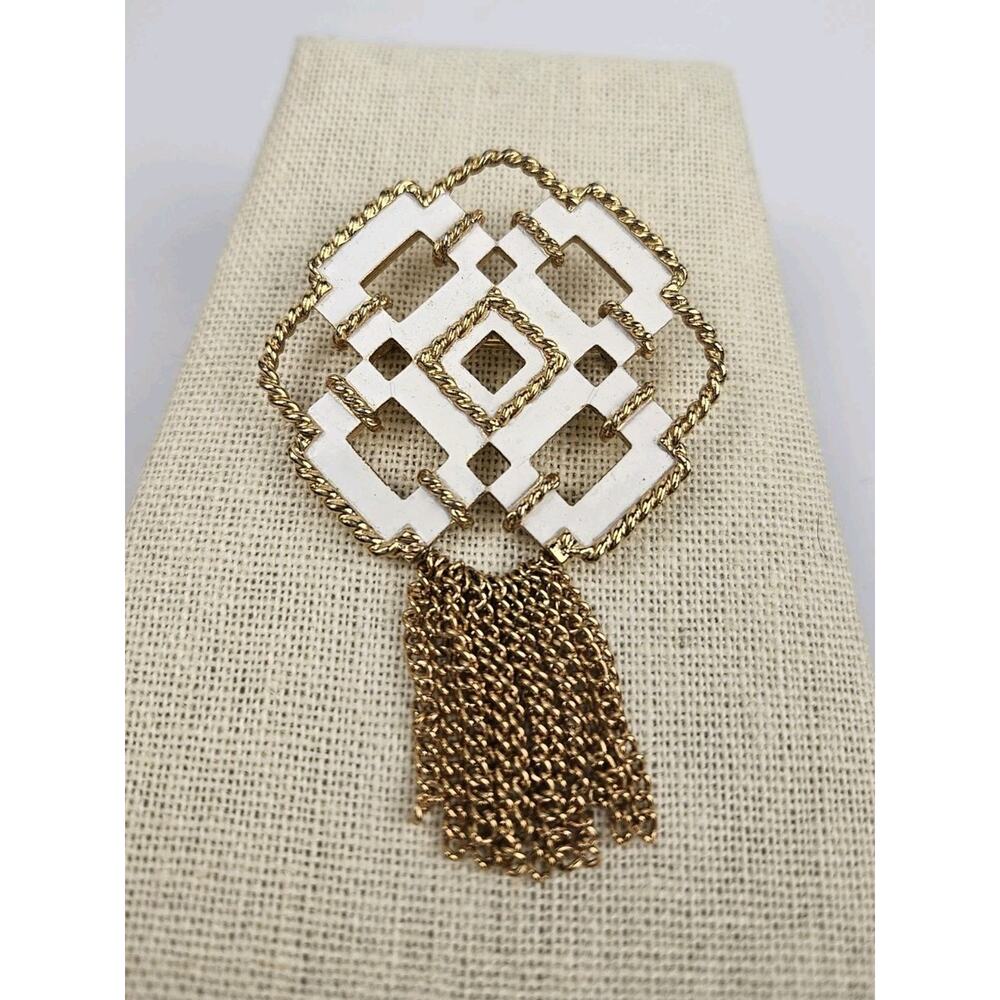 Vintage Signed AVON Goldtone White Enamel Diamond Square Chain Tassel Pin Brooch
